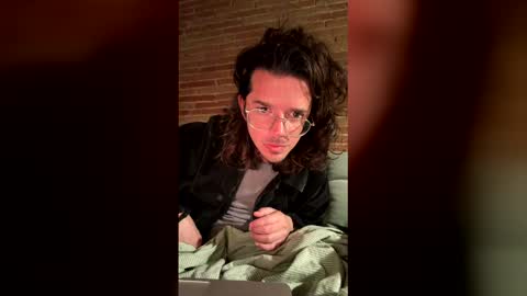 Renzo online show from March 2026 03:19:01 AM