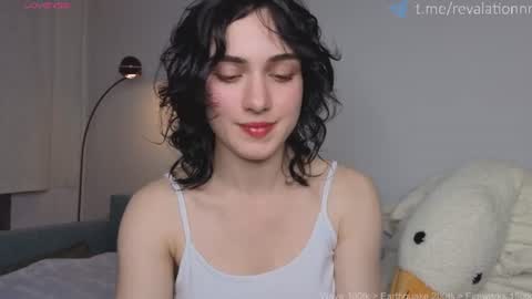 Ewiwi online show from June 2026 03:45:02 PM
