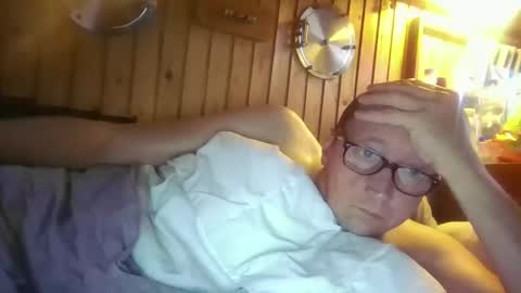 Joe online show from April 2026 06:13:01 AM