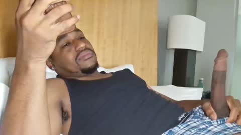 Taye online show from December 2025 12:00:02 PM