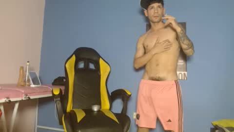 ricardo_big_cock online show from April 2026 10:19:02 PM