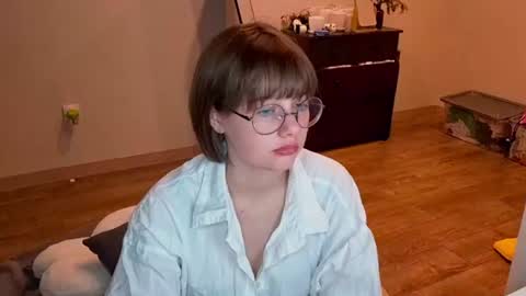 Snapshot of richardlundsten chatting on June 2026 07:02:02 PM Luna online show from June 2026 07:02:02 PM