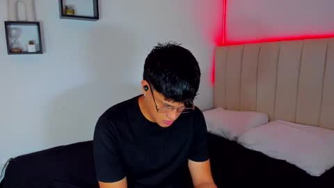 Snapshot of rick_shellby chatting on April 2026 09:43:01 AM Rick online show from April 2026 09:43:01 AM