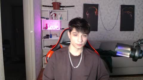 Snapshot of rik_and chatting on February 2025 12:40:01 PM Rick online show from February 2025 12:40:01 PM