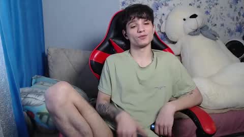 Snapshot of rik_and chatting on March 2025 12:09:02 PM Rick online show from March 2025 12:09:02 PM