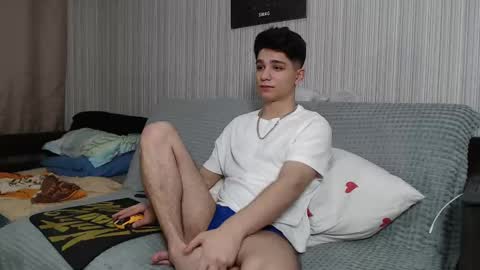 Snapshot of rik_and chatting on October 2025 07:57:02 PM Rick online show from October 2025 07:57:02 PM