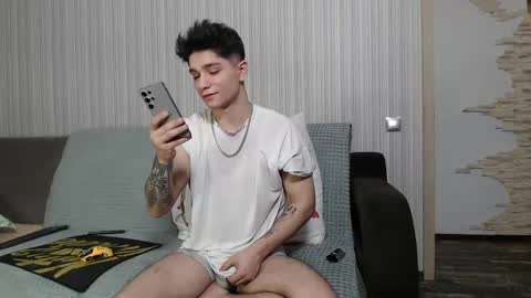 Snapshot of rik_and chatting on October 2025 03:29:01 PM Rick online show from October 2025 03:29:01 PM