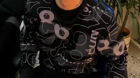 Roan Birkin online show from April 2026 07:53:01 PM