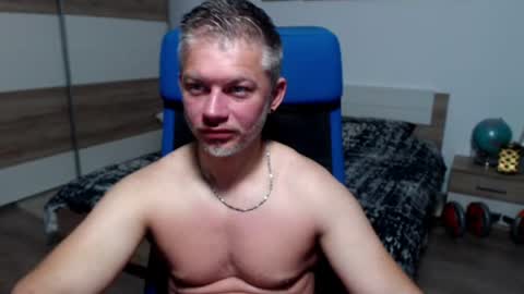 Snapshot of robbyshawz chatting on June 2026 05:56:01 AM robbyshawz online show from June 2026 05:56:01 AM
