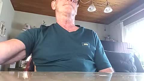 Snapshot of robke1966 chatting on February 2026 07:54:02 AM robke1966 online show from February 2026 07:54:02 AM