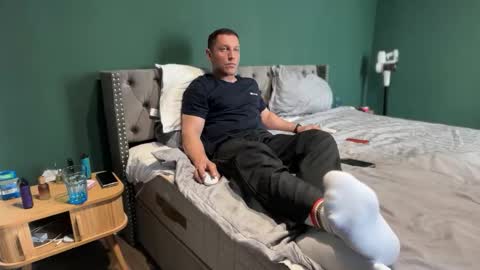 rocco755069 online show from April 2026 10:49:02 AM