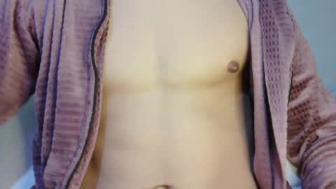 Rocco online show from April 2026 09:01:01 AM