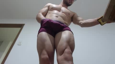 rocky muscle online show from February 2026 04:01:02 AM