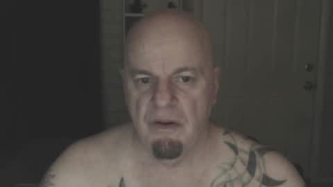 roinaz online show from March 2025 04:00:02 PM