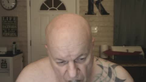 Snapshot of roinaz chatting on July 2026 06:05:01 AM roinaz online show from July 2026 06:05:01 AM
