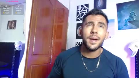 Snapshot of romanpearce_ chatting on July 2026 06:01:02 PM Roman online show from July 2026 06:01:02 PM
