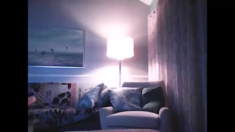 Snapshot of ronvlv chatting on December 2025 03:35:02 AM ronvlv online show from December 2025 03:35:02 AM