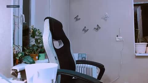 rosa843850 online show from April 2026 06:32:02 PM