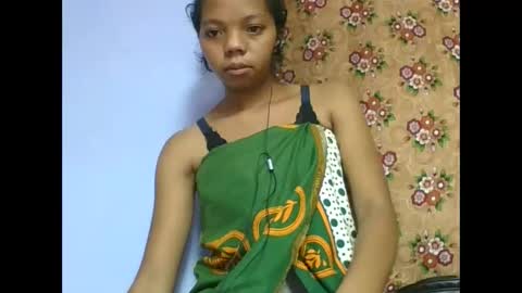 rosah225127 online show from May 2026 03:41:01 PM