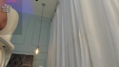 rose__monroe online show from February 2026 07:32:02 PM