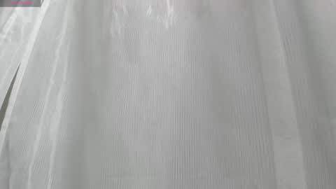 rose__monroe online show from April 2026 07:27:01 PM