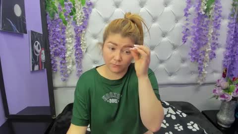 Julieta online show from September 2025 01:16:02 PM