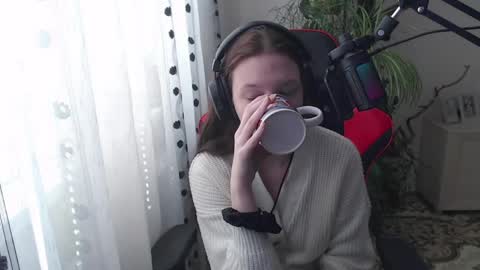 Snapshot of rosendalounsberry chatting on April 2026 09:06:01 AM Lina online show from April 2026 09:06:01 AM