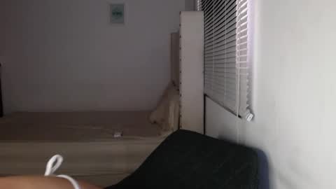 rosiehw online show from April 2026 05:42:02 PM