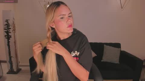 Rossie Rivers online show from February 2026 12:11:01 PM