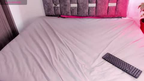 Im Ross   online show from March 2026 03:18:01 PM