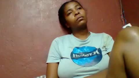 rovaelyah online show from April 2026 02:29:02 AM