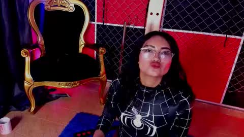 Snapshot of roxana_bdsm chatting on October 2025 03:25:01 PM roxana_bdsm online show from October 2025 03:25:01 PM