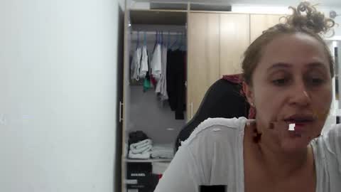 Roxana online show from April 2026 02:53:01 AM