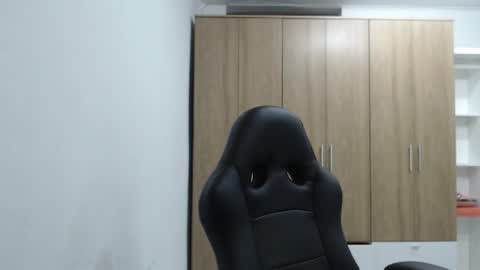 Roxana online show from July 2026 01:32:02 AM