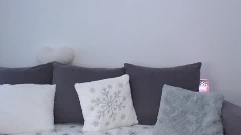 roxanneliss online show from December 2025 12:43:01 PM