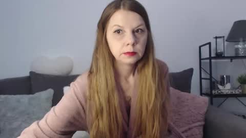 roxanneliss online show from February 2026 02:09:02 PM