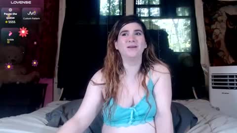 Snapshot of roxanneroulette chatting on July 2026 04:35:02 PM Silver online show from July 2026 04:35:02 PM