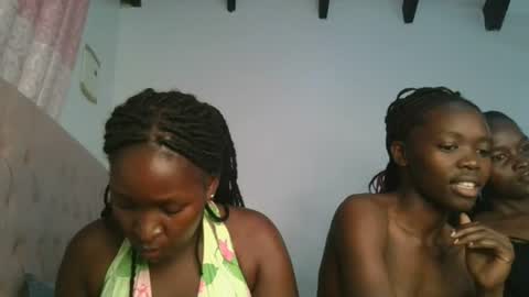 royal_goddes2 online show from June 2026 03:35:02 AM