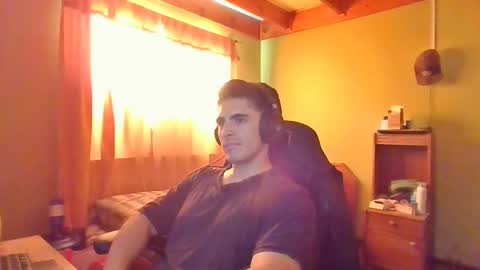 Snapshot of rpaulo25 chatting on February 2025 09:56:01 PM rpaulo25 online show from February 2025 09:56:01 PM