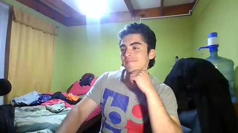 Snapshot of rpaulo25 chatting on January 2026 01:31:02 AM rpaulo25 online show from January 2026 01:31:02 AM