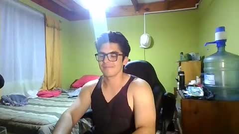 Snapshot of rpaulo25 chatting on January 2026 05:02:02 AM rpaulo25 online show from January 2026 05:02:02 AM