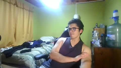 Snapshot of rpaulo25 chatting on April 2026 04:46:01 AM rpaulo25 online show from April 2026 04:46:01 AM