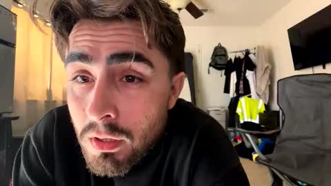 Snapshot of rubenzaragosa09 chatting on May 2026 11:46:02 PM rubenzaragosa09 online show from May 2026 11:46:02 PM