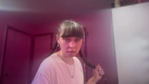 Rue Hallow online show from October 2025 06:39:01 PM