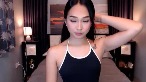 its me Sabel online show from December 2025 01:05:02 PM