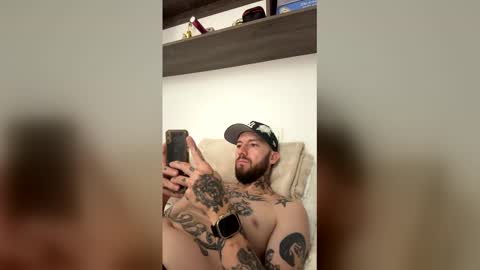 russo_fox online show from May 2026 01:57:01 AM
