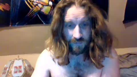 rwb1982 online show from December 2024 08:15:01 PM