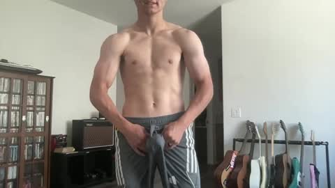 Snapshot of ryan287747 chatting on June 2026 06:42:01 PM ryan online show from June 2026 06:42:01 PM