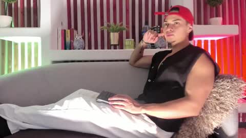 Ryan online show from October 2025 03:10:02 AM