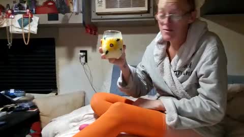 RyTracey2024 online show from December 2025 10:47:01 PM